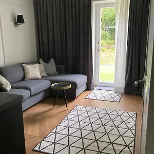 https://krakw-green-hill-luxury-apartment.krakowhotelspoland.com